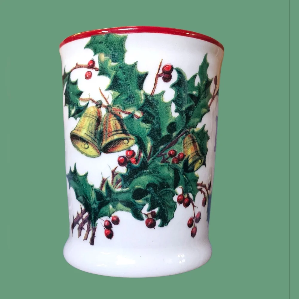 Williams Sonoma A Merry Christmas Holly Mug Vintage Christmas Postcard